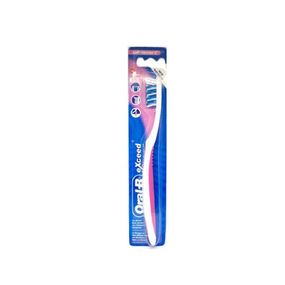 Oral-B Soft Moyen c Toothbrush