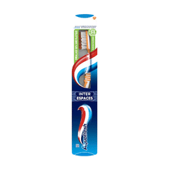 Aquafresh Inter Espaces Souple Toothbrush