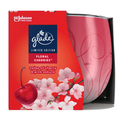 Glade Floral Cherries Candle 120g