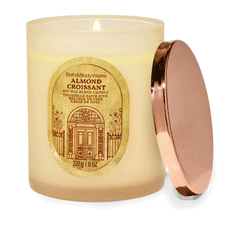 Bath & Body Works Almond Croissant Candle 227g