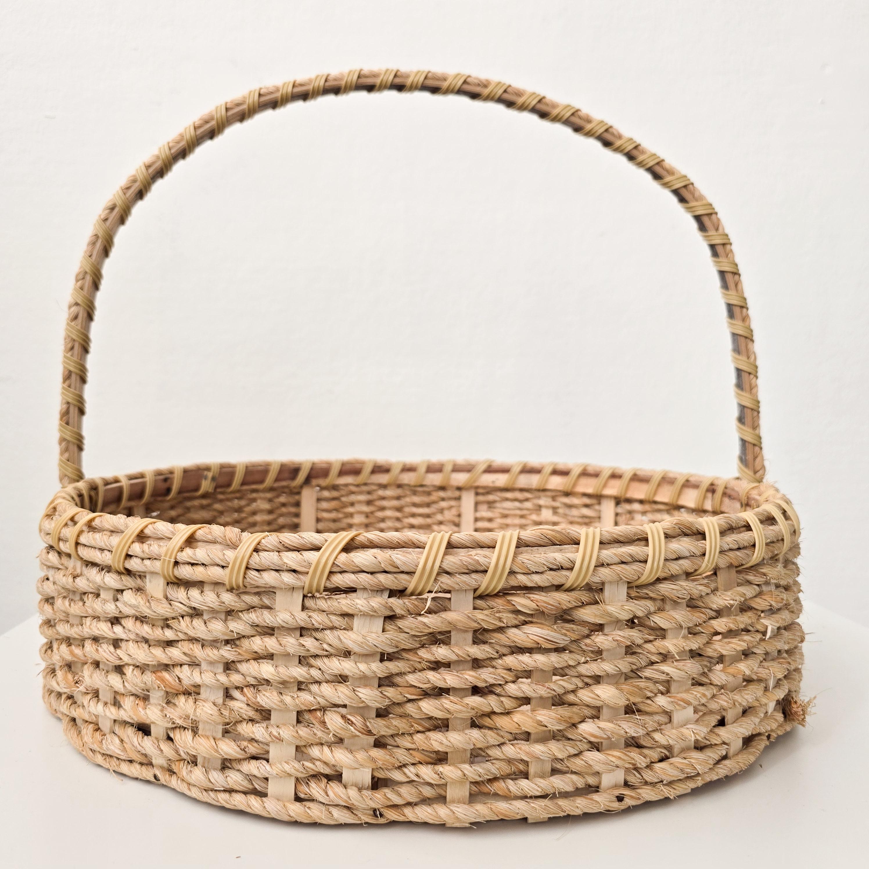 Wicker Round Basket With Handle - Extra Small