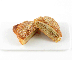 gourmet-almond-croissant