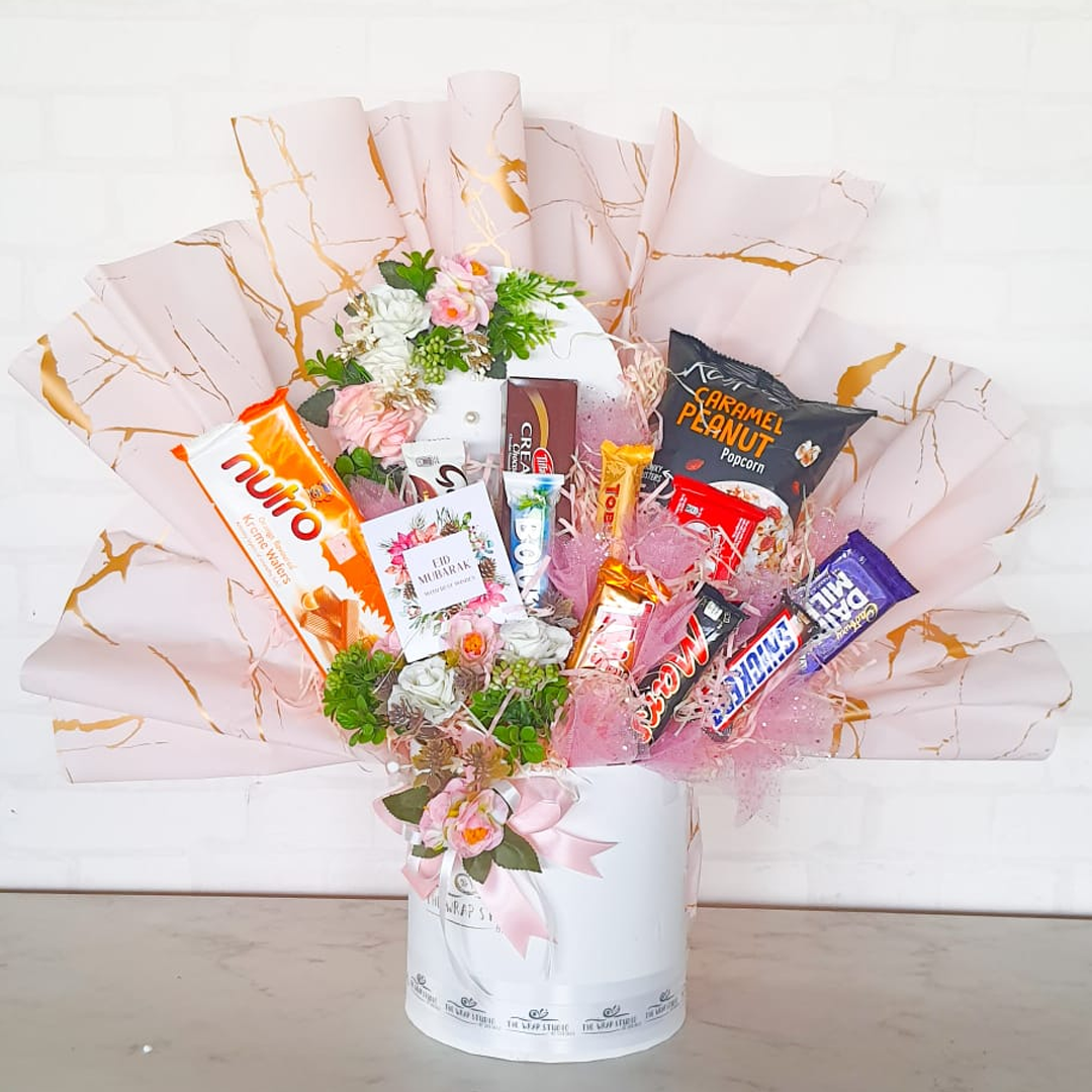 8x8 inch Cylindrical Chocolates, Popcorn, Wafers and Biscuit open box